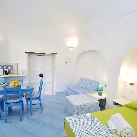 Casettazzurra Apartment *
